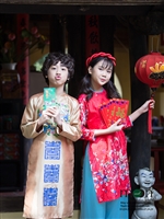 10 mẫu áo dài cho bé gái mới nhất của Moon Xinh