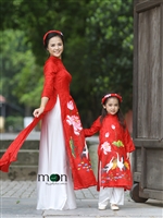 Chào đón Quốc Khánh với áo dài đôi của Vietnam Silk