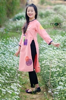 Top 5 mẫu áo dài cho bé bán chạy nhất của Moon Xinh