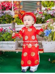 Áo dài bé trai gấm Thái Tuấn màu đỏ AT32
