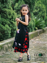 Áo dài vẽ cho bé gái MX.109 (Màu đen họa tiết hoa sen và chuồn chuồn)