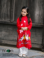Áo dài vẽ cho bé gái MX.111 ( màu đỏ vẽ họa tiết cò và hoa sen)