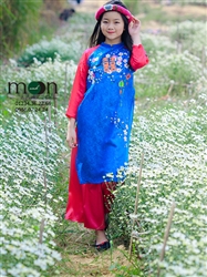 Áo dài cách tân cho bé gái MX 102 - Lụa tơ tằm xanh vẽ hoa đào tết